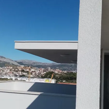 Sea View Penthouse Апартаменти