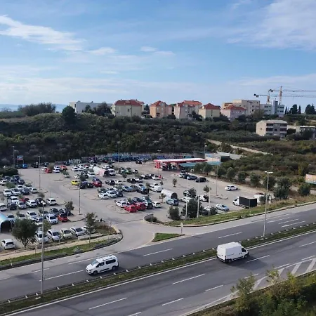 Sea View Penthouse Апартаменти *